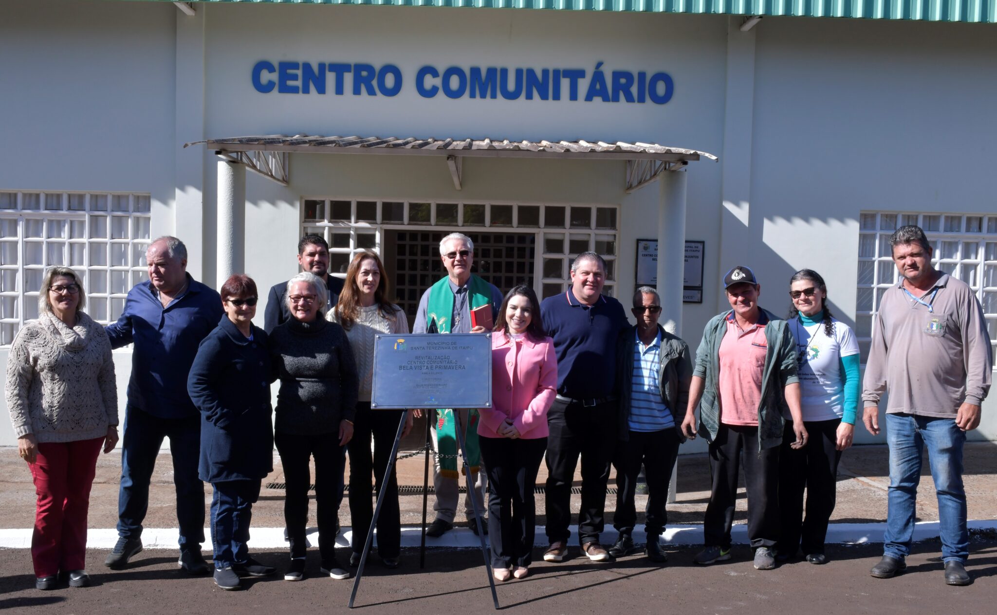 Centro Comunitário da Região dos Conjuntos é revitalizado e entregue ...