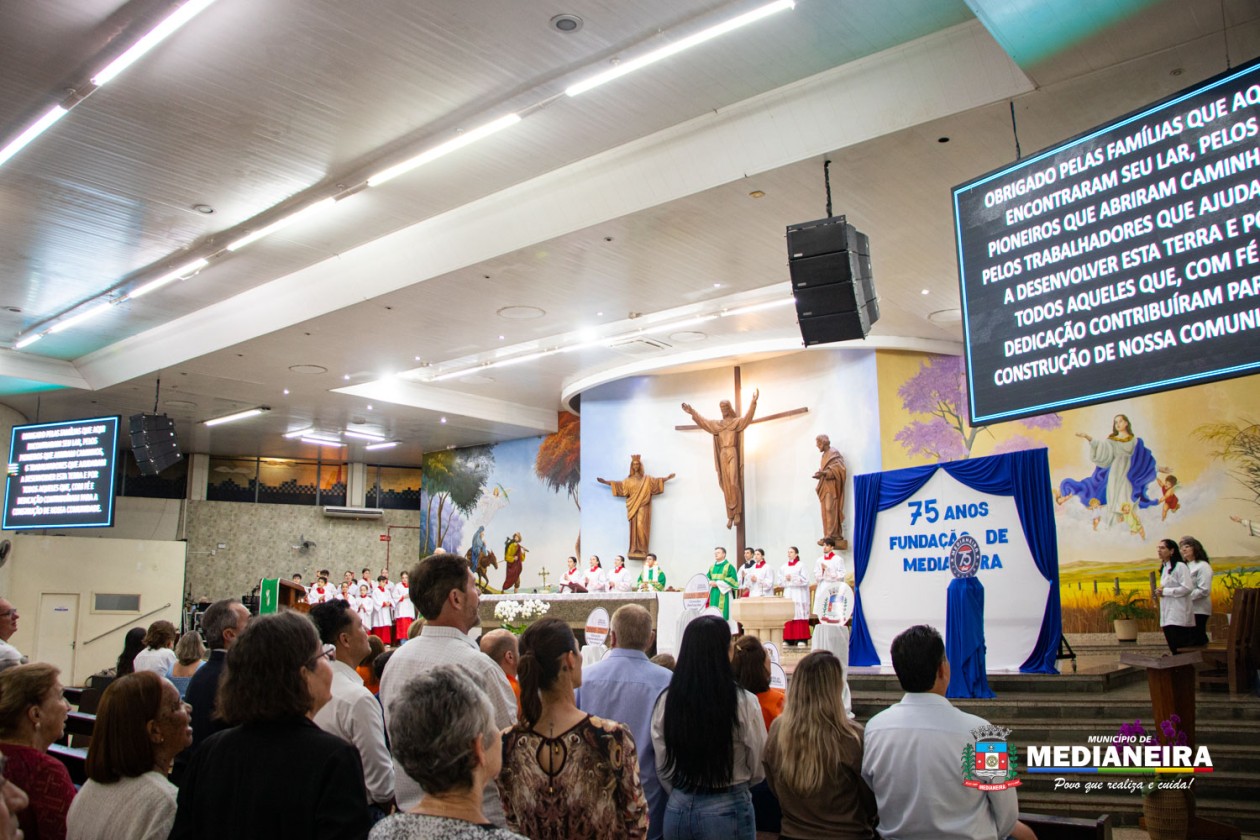 Setenta e cinco anos depois uma celebração religiosa voltou a reunir a comunidade, reforçando a ligação entre fé, história e identidade de Medianeira